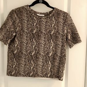 Zara top. Sweater like material